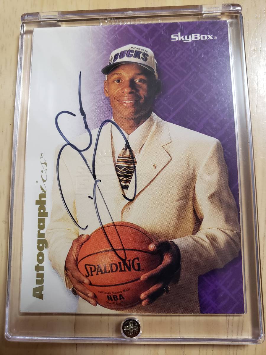超レア Rookie サイン 1996 -97 Skybox Autographics RAY ALLEN Auto RC / レイ アレン Autograph (2x NBA Champions) NIKE JORDAN拍卖