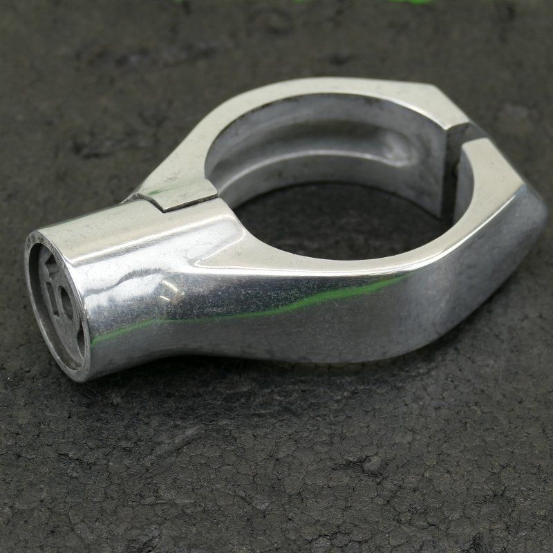 ☆ ワルキューレ 純正 ウインカー ステー 左フロント ブラケット 1A拍卖