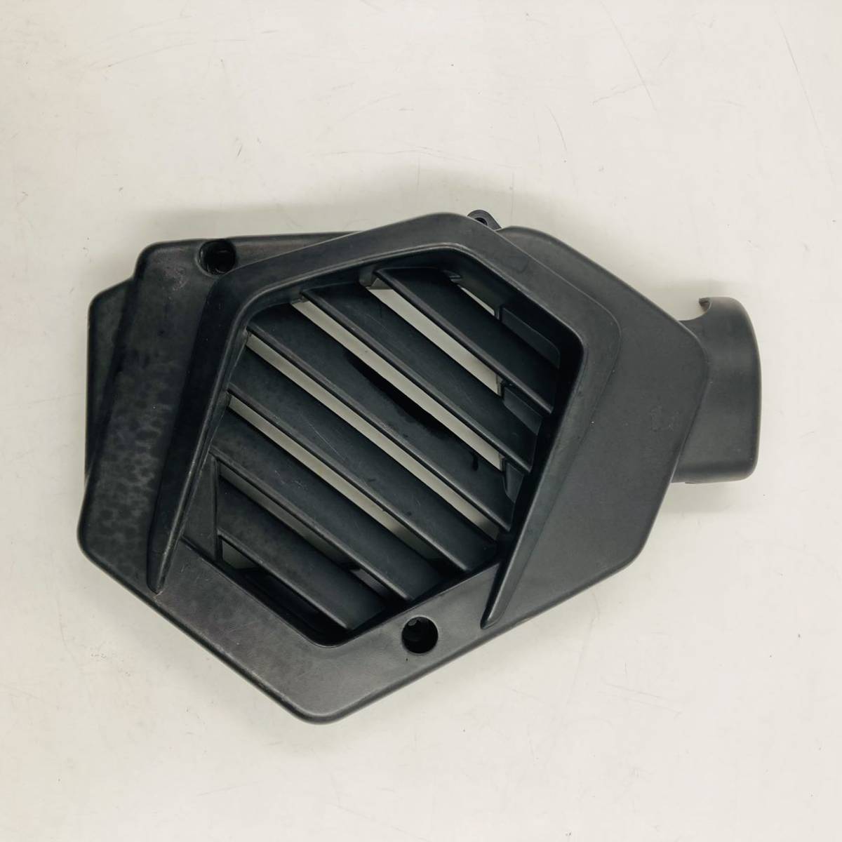 送料無料 ヤマハ ジョグ JOG AY01-1022~ 実動車外し ラジエーター カバー 検索:2BH-AY01、ホンダ タクト AF79にも?拍卖