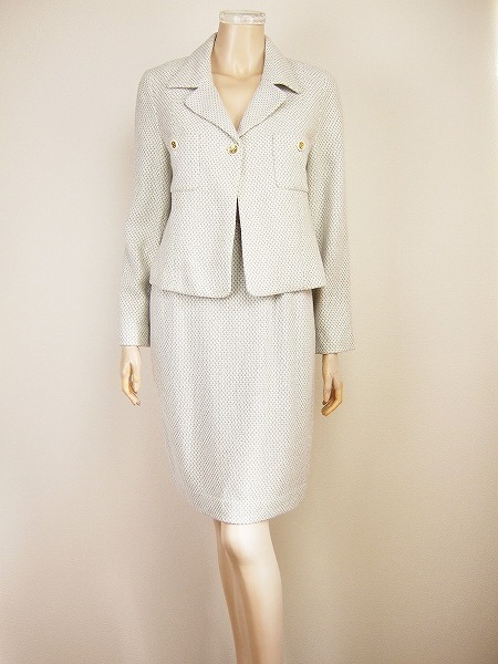 美品★モガ*MOGA*ビギ*綺麗淡色*ゴールドボタン*しなやか清楚スカートスーツ*入学式にも*9.11号.M.Lサイズ.38.40拍卖