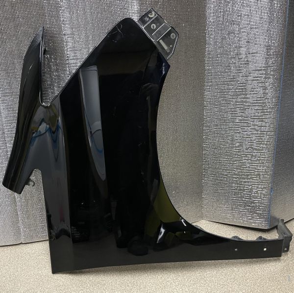 トヨタ TOYOTA ANH20 ヴェルファイア 純正 右フロントフェンダー 202 No.3175拍卖