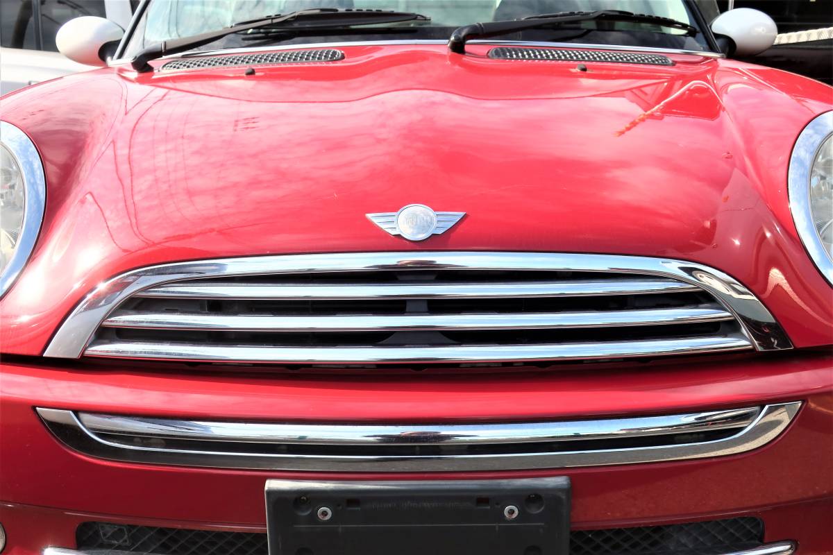 H17 (2005年) GH-RA16 R50/R53/RF16/RH16/RE16 BMW MINI ミニクーパー 後期 右H 2WD 純正 メッキ フロントグリル 多少難有り!/ 95536km拍卖