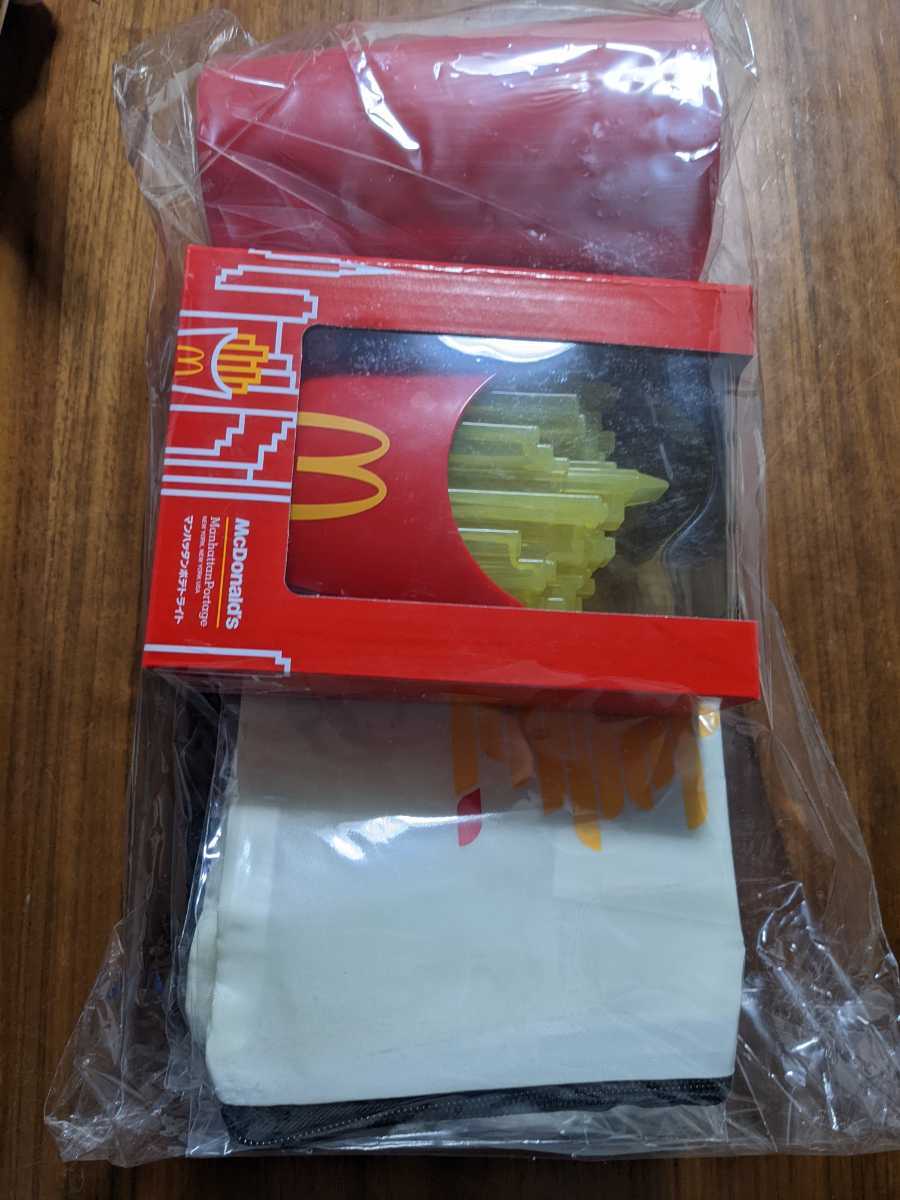 新品 マクドナルド 福袋 グッズ4点セット ファスナーポーチ ロングコップ 保冷リュック ポテトライト マンハッタンポーテージ コラボ拍卖