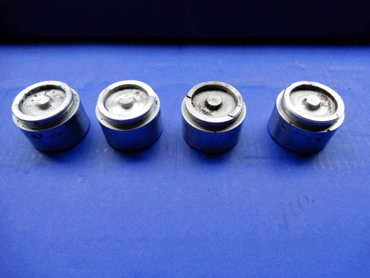 空冷 ポルシェ純正 911ナロー / ターボ ブレーキ Sキャリパー ピストン4個拍卖