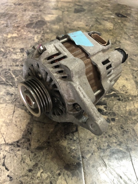 ミツビシ 三菱 トッポ TOPPO H82A オルタネーター ダイナモ MN115054 A1TG0091拍卖