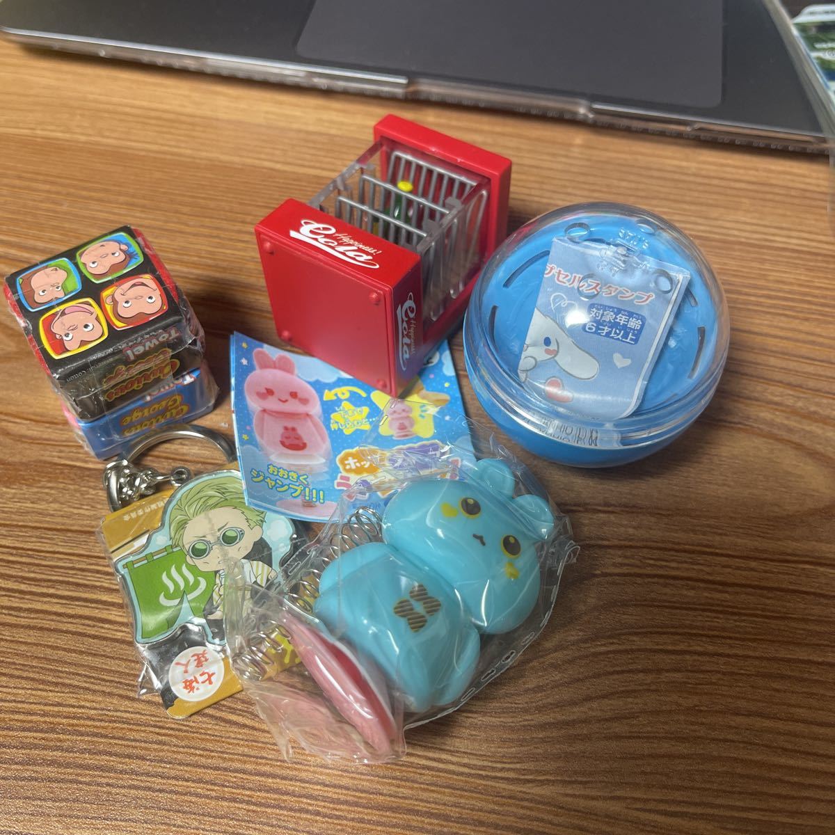 ガチャ まとめ売り おさるのジョージ タオル キーホルダー拍卖