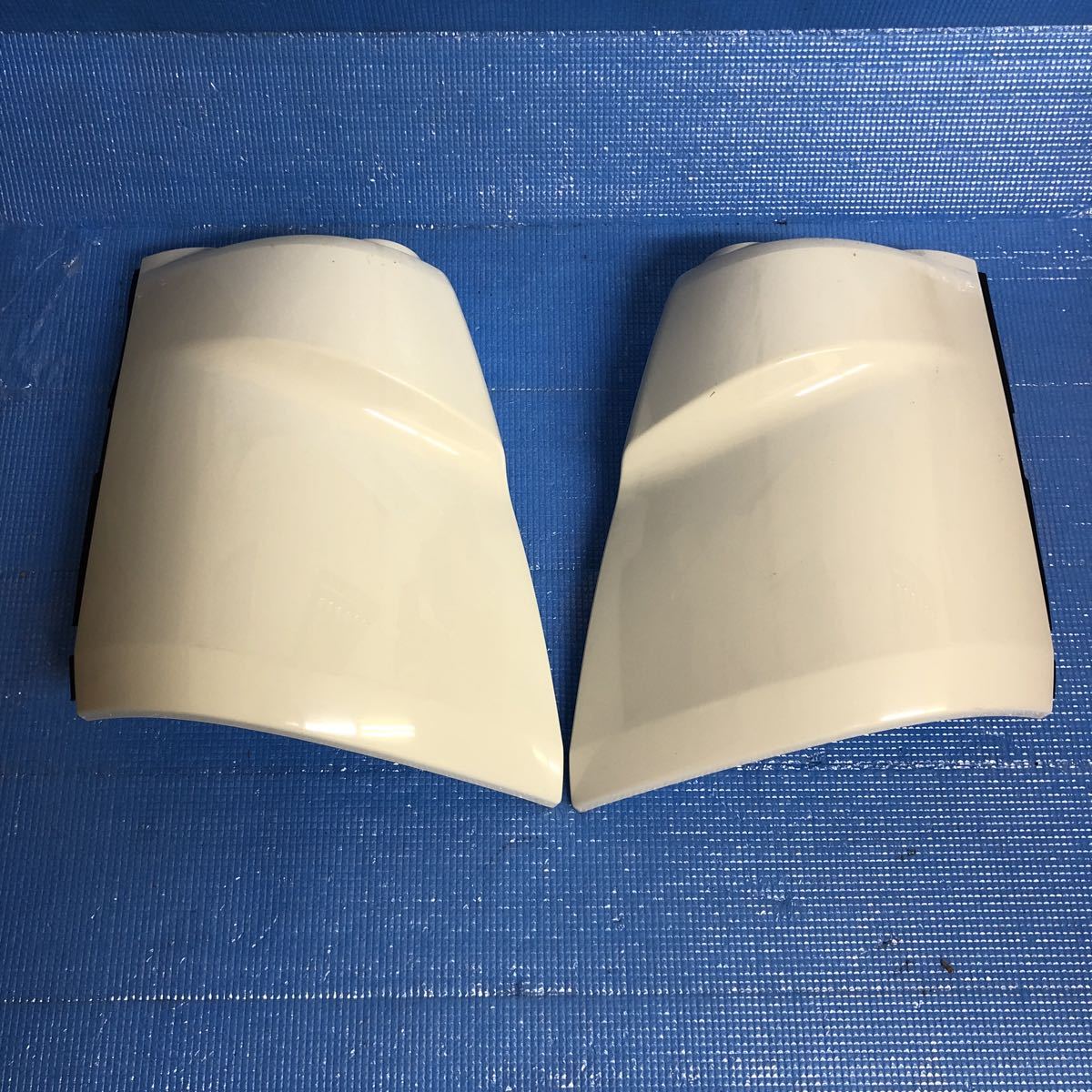 三菱 ふそう キャンター コーナーパネル 左右 MK677072 MK677071拍卖