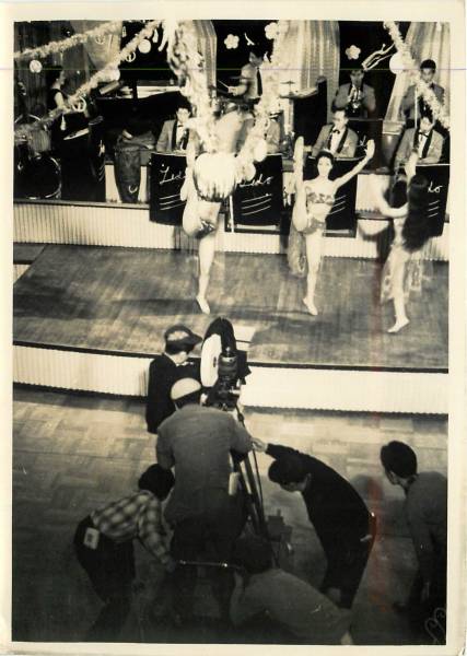 p30428美雪節子谷川英子『よろめき迷探偵』スナップ拍卖