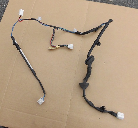 bBリアドアケーブルQNC20左リアドアQNC25リア左コードQNC21リヤ左リヤドア純正リヤドア配線ハーネス ドアハーネス部品取り車あります拍卖