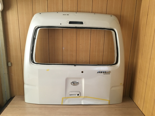 アトレー S320/S330 リアゲート バックドア ホワイトパール拍卖