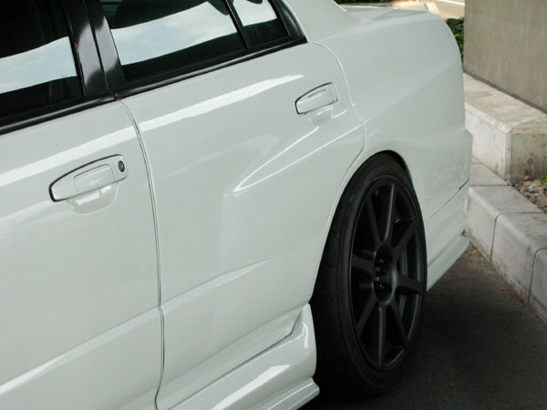 ユーラス TYPE-R R34 スカイライン4Dr リアフェンダー ドアパネル部分 左右 個人宅発送不可拍卖