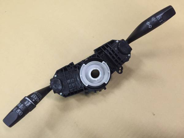 S1-32 エリシオン K24A RR1 RR2 RR3 RR4 コンビネーション コラム スイッチ ウインカー ワイパー レバー ディマー拍卖