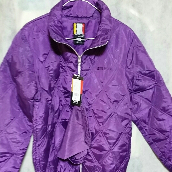 新品 RUSTYダウンジャケット サイズM パープル拍卖