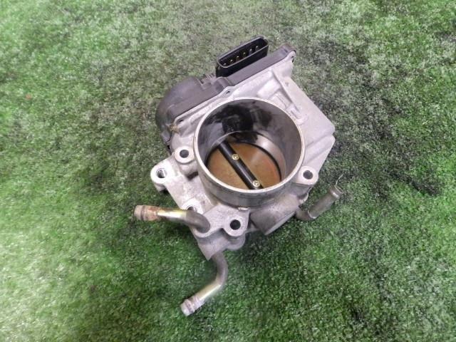 ジャンク!! ノア TA-AZR60G スロットルボディ/スロボ 1AZ-FSE 22030-28011 943163拍卖