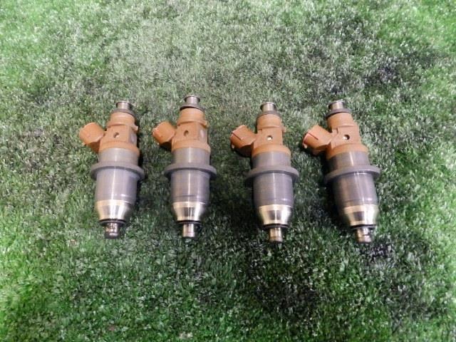 シャリオグランディス GF-N94W インジェクター 4G64 X08 E7T05072 MD348500 042057拍卖