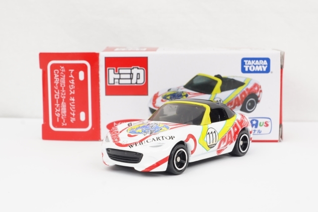 トミカ トイザらス オリジナル 限定 CARトップロードスター 美品 ☆ tomica ☆ ToysRus ☆ メディア対抗 ロードスター 4時間耐久レース拍卖