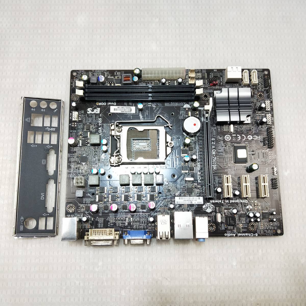 【中古パーツ】BIOS確認のみ、H61H2-M5 V:2.0 マザーボード LGA1155 ■MB1010拍卖
