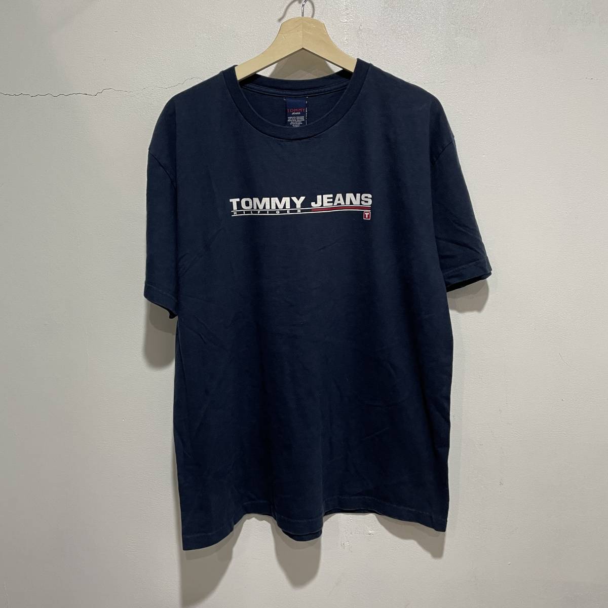 ☆送料無料☆Tommy Jeans☆トミージーンズ☆ロゴプリントTシャツ☆L☆ストリート☆ネイビー☆G20c拍卖