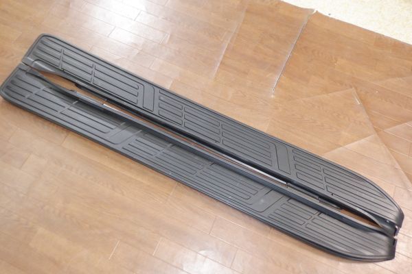 MI21c07★TRJ150W★GDJ150W★GDJ151W★ランドクルーザープラド★プラド★★サイドステップ★★ステップカバー★左右セット★個人宅配送OK★拍卖