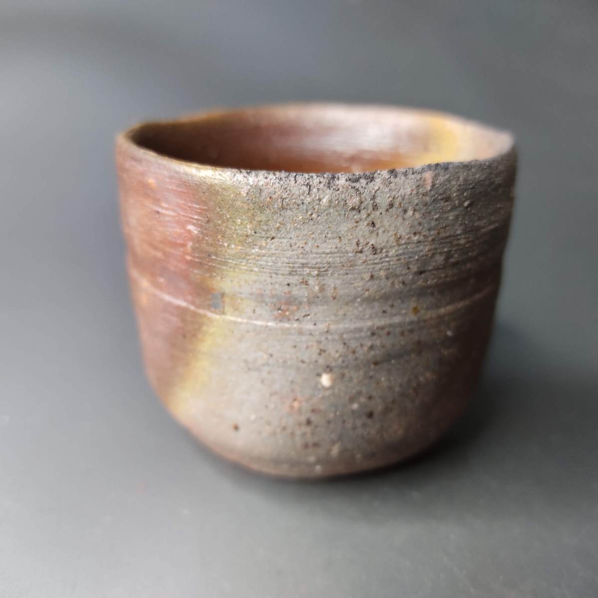 備前焼 横山伸一 ぐい呑 酒器 未使用新品 /16F77拍卖