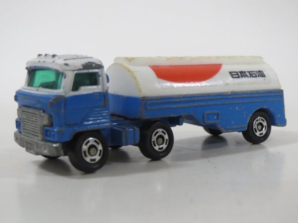 58795■トミカ 11-2 日野セミトレーラ トランスポートタンク 日本石油拍卖