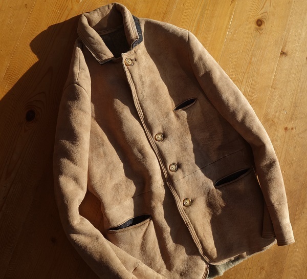 MNL-0018-004 入手困難 バーニーズニューヨーク リアルムートンコート レザージャケット拍卖