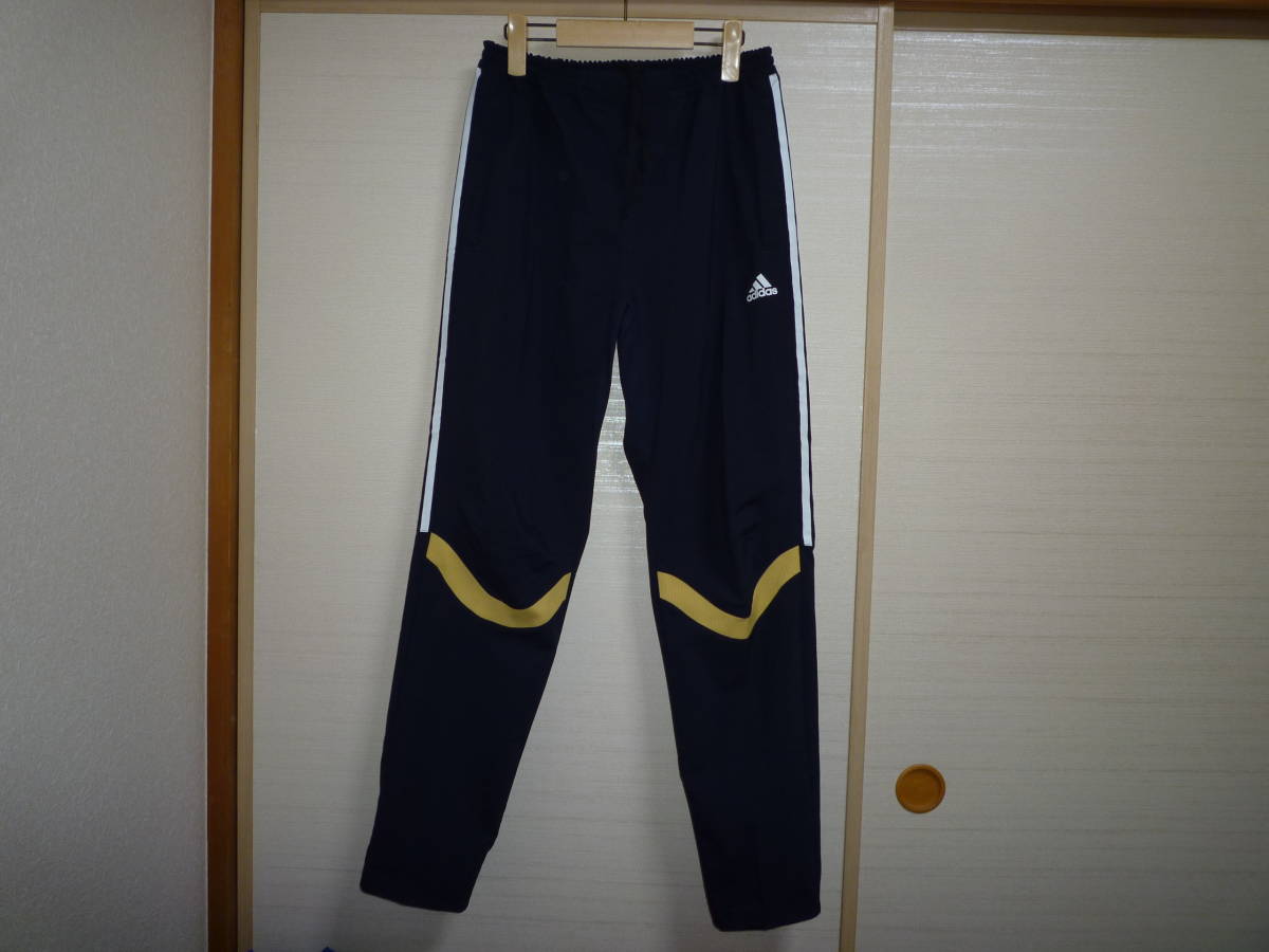 アディダス 日本代表ジャージパンツ Lサイズ拍卖