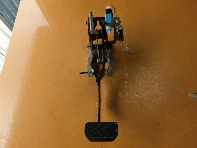 スペーシア ブレーキペダル 平成28年 DAA-MK42S ストップランプ スイッチ拍卖