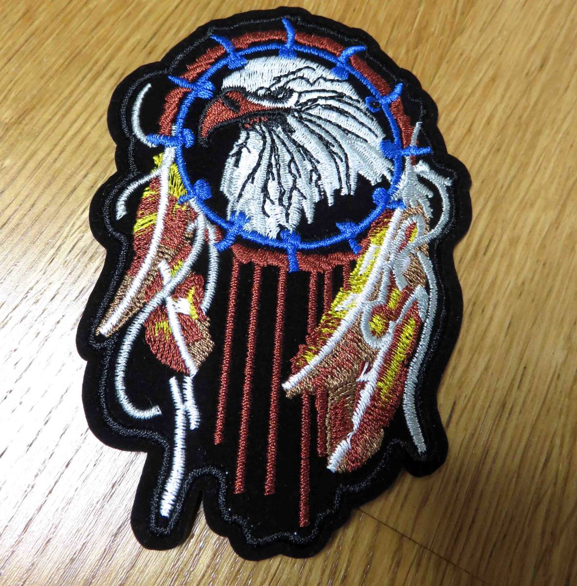 黒縦長EAGLE HEAD 羽飾ベロア◆新品アメリカン鷲頭ワッペン■二輪車バイク拍卖