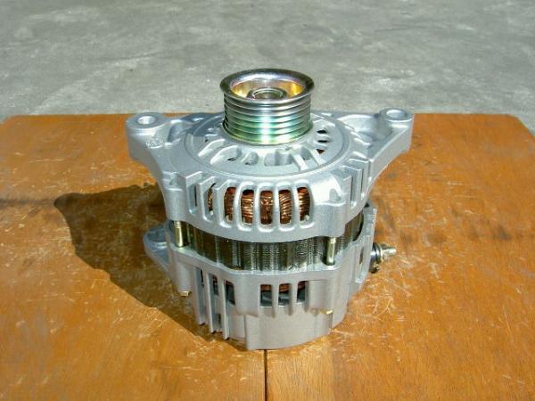 キューブ/Z10、マーチ/K11用オルタネーター(ダイナモ)リビルト品 LR165-714、LR170-768、23100-AP000、23100-AN000拍卖