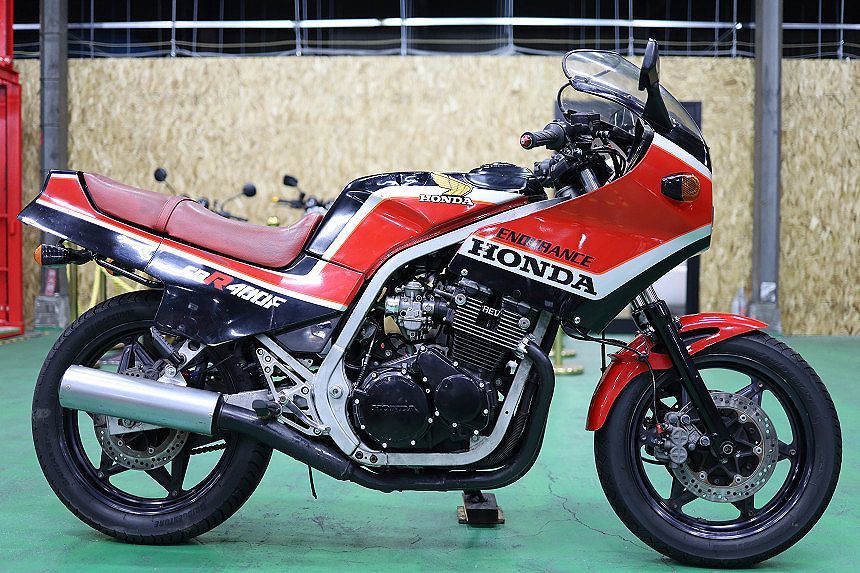 昭和59年8月登録/CBR400F/エンデュランス/オリジナルペイント/ノーマル/19800Km/実走行/2オーナー車/類別枠内/希少車/塗り替え無し/当時物拍卖