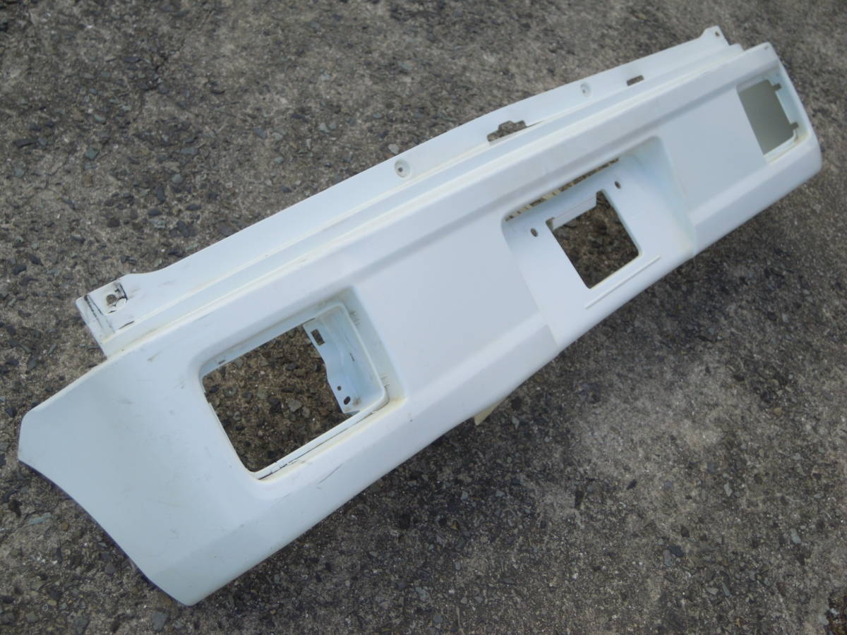 Q DA17V エブリィ バン 純正 リアバンパー 71811-64P0 リヤ拍卖