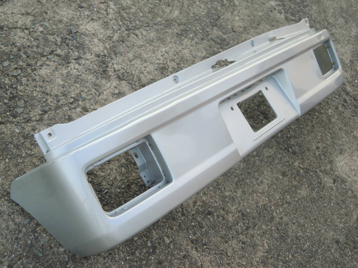 Q DA17V エブリィ バン 純正 リアバンパー 71811-64P0 リヤ拍卖