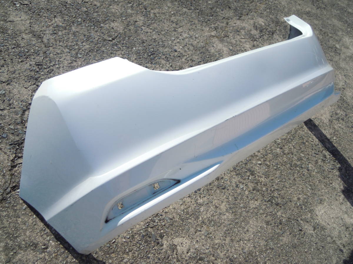 Q グレイス GM4/GM5 純正 リアバンパー 71501-T9D-ZZ00拍卖