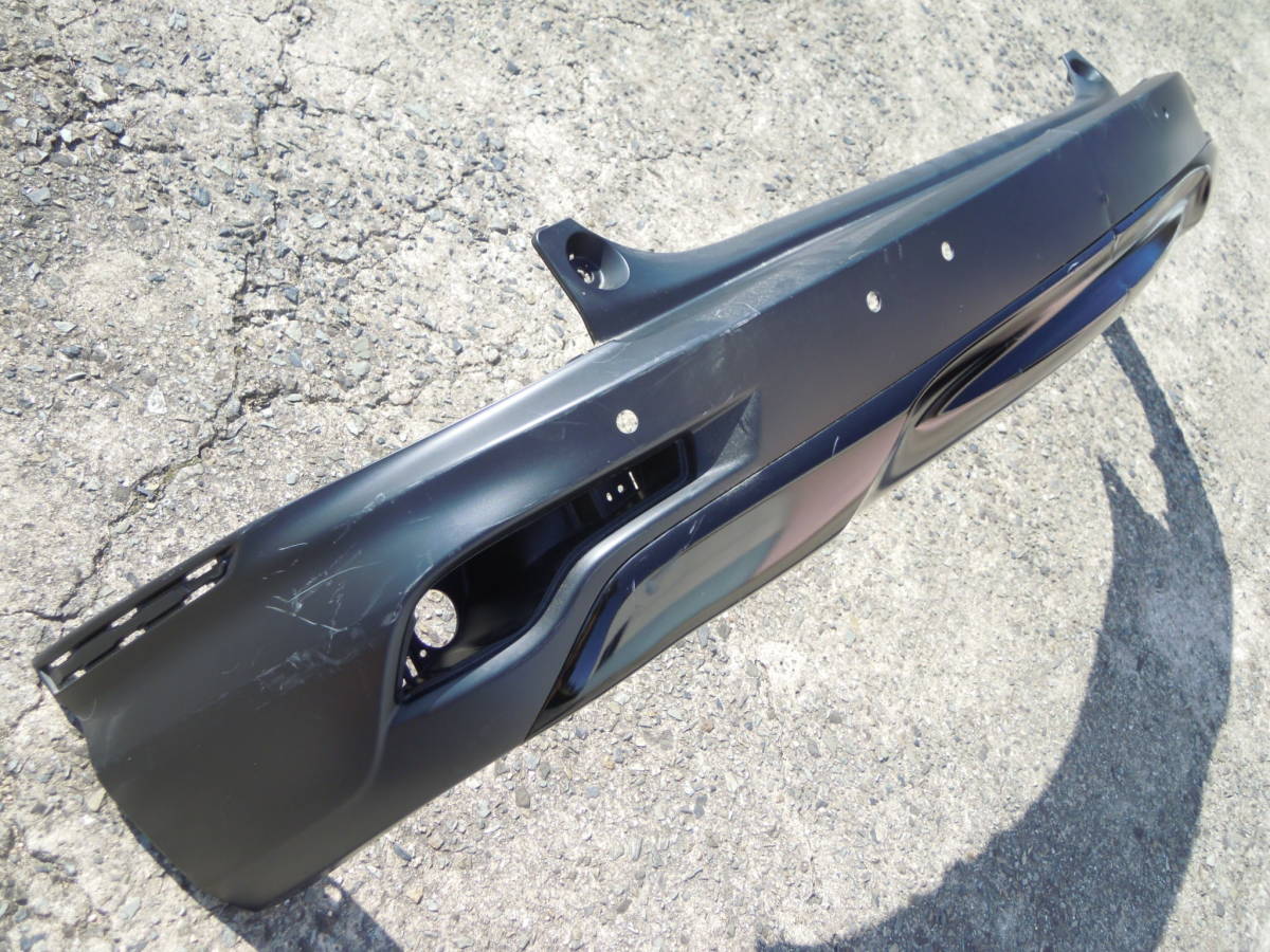 Q RW1/RW2/RT5/RT6 CR-V 純正 リアバンパー 71501-TLAY-ZZ00拍卖
