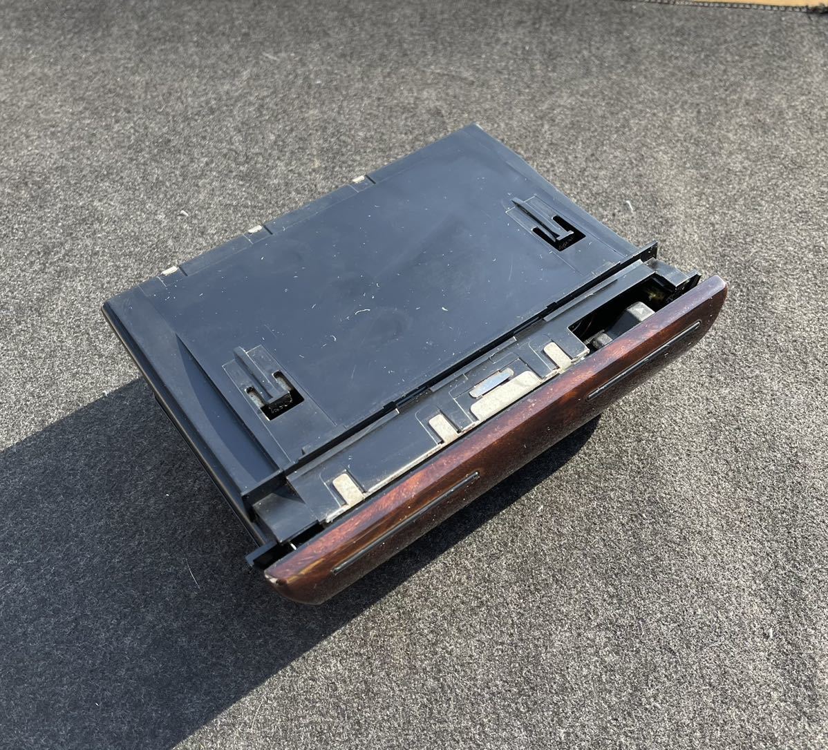 アウディ オールロードクワトロ A6 C5 2002年 灰皿 4b0857951 A- 3214拍卖