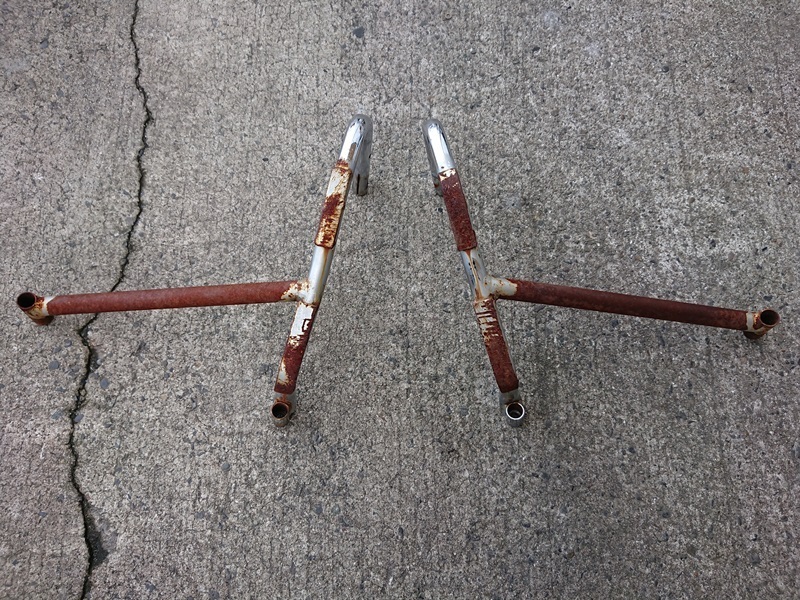 『psi』 RC49 ホンダ VFR800P エンジンガード フロントサイドガード 左右セット拍卖