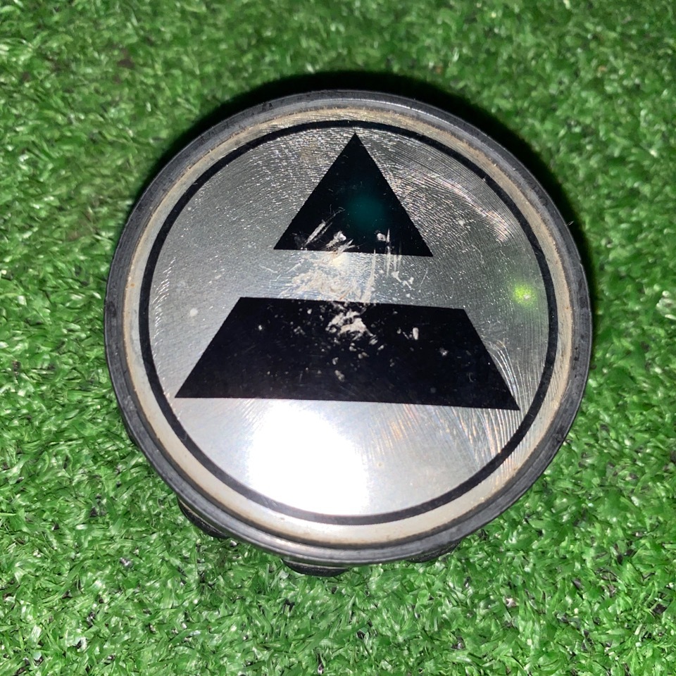 【O-1816】 メーカー不明 52ミリ センターキャップ ホイールキャップ 1枚拍卖