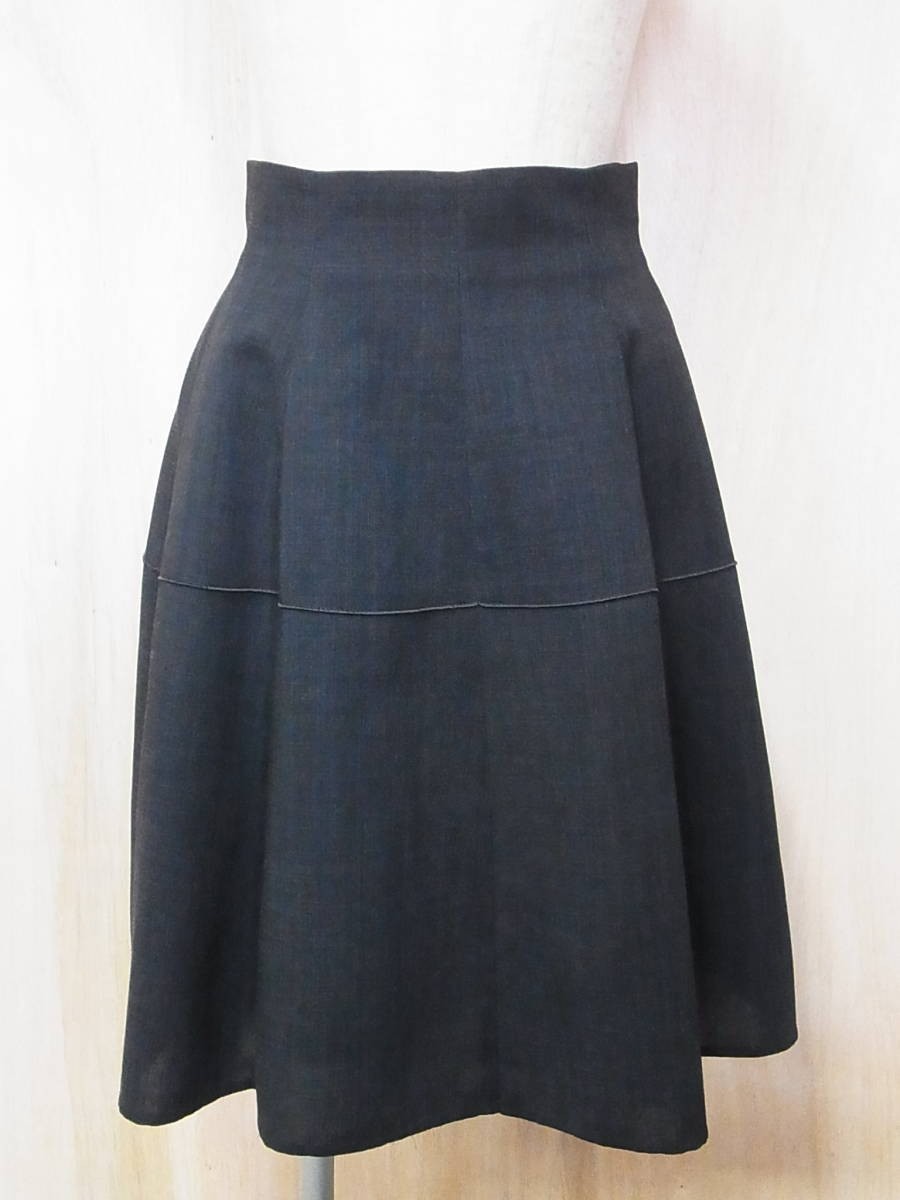 美品 FOXEY フォクシー 美ライン 上質ウール フレアスカート チャコールグレー サイズ38拍卖