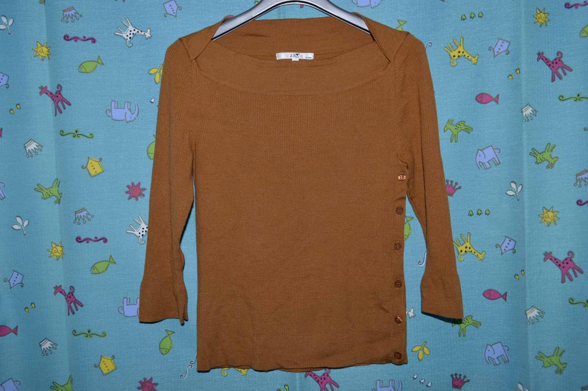 23区 オンワード・ボートネック リブ編み 袖口フレアー サイドボタン 毛100% セーター サイズ:38(中古)拍卖