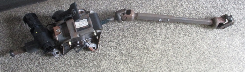 アルファロメオ147アルファ937ABチルト ステアリング コラム シャフト イグニッション スイッチ チルトステアリング即決即日発送可能!!拍卖