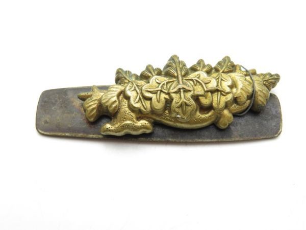 【2731】小物 明治時代 銅製 前金具 桐 煙草入金具(初品・買取品)拍卖