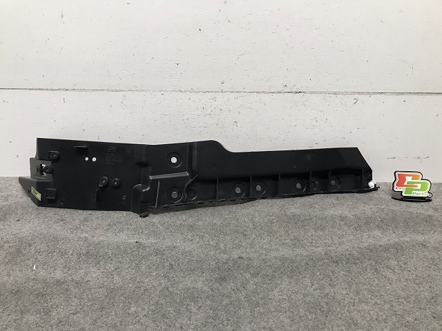 新車取り外し!レンジローバー/スポーツ/2018- 純正 左リアバンパーサポート/ブラケット/ DK62-17A882-A ランドローバー (112295)拍卖