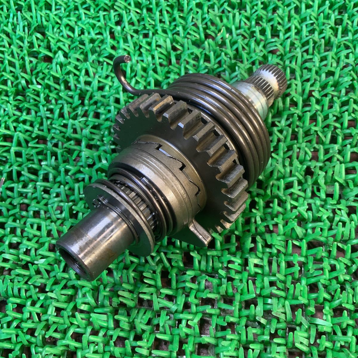 5-124R YAMAHA ヤマハ SR400 純正 キックスピンドル スターターギアシャフト 中古 部品 バイク拍卖