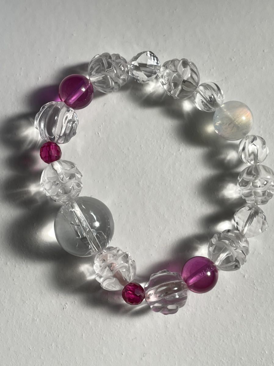 合成ルビー アイリスクォーツ ホワイトラブラドライト 睡蓮水晶 天然石ブレスレット拍卖