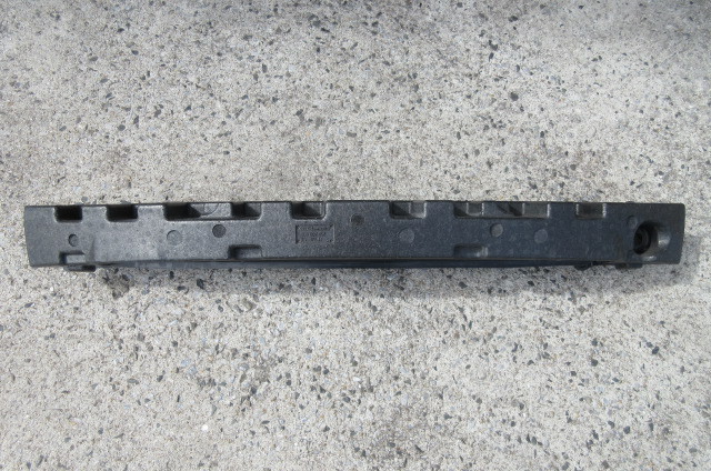 ★2008年 アウディ TT ロードスター ABA-8JBWA リアバンパー ホースメント★拍卖