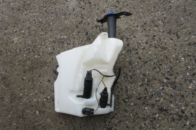 ★2010年 ジャガー XK クーペ XKR X150 J43YB ウォッシャータンク★拍卖