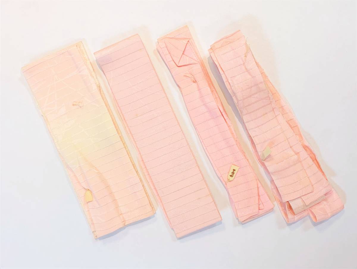 花とら●リサイクル和装小物 伊達締め 紐 幅広紐 まとめて4点 未使用品 絹 伊勢由 拍卖