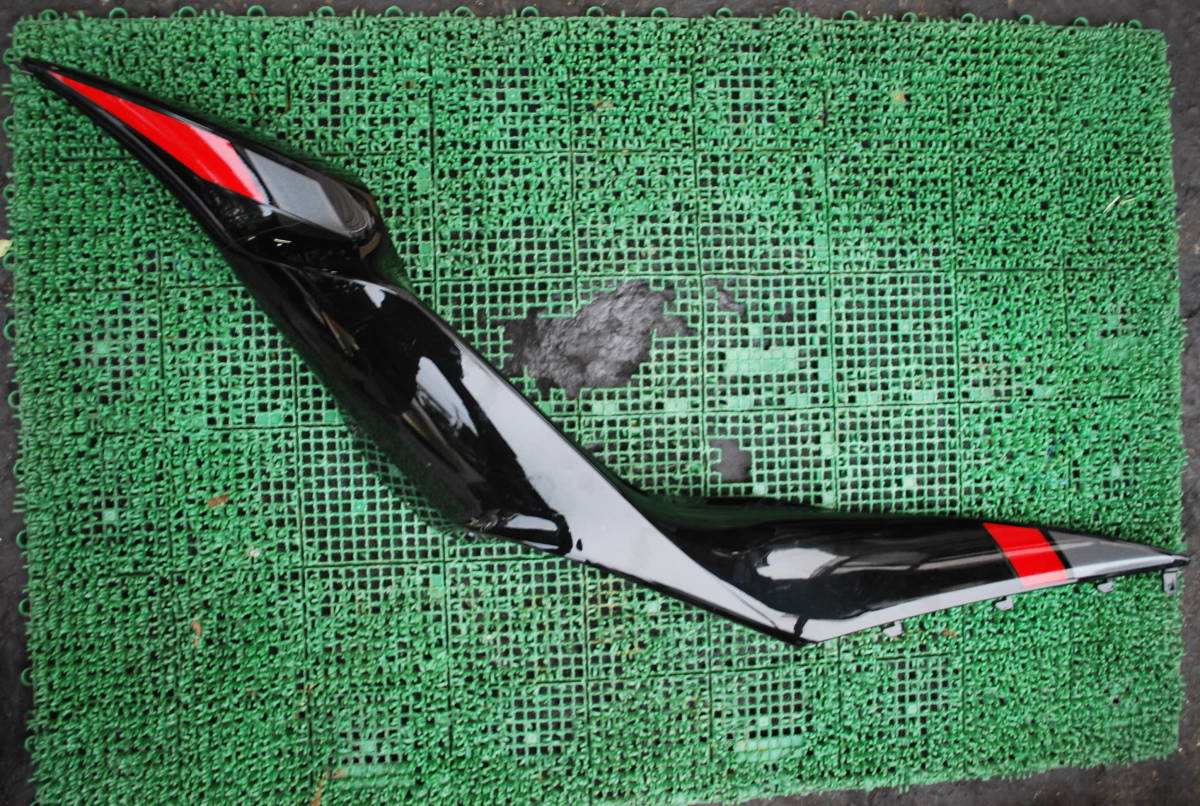 GSX-125 テールカウル R402拍卖