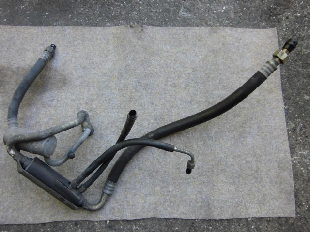 ★ ベンツ 190E 2.6 W201 92年 201029 エアコンホース (在庫No:A13160) (5061)拍卖